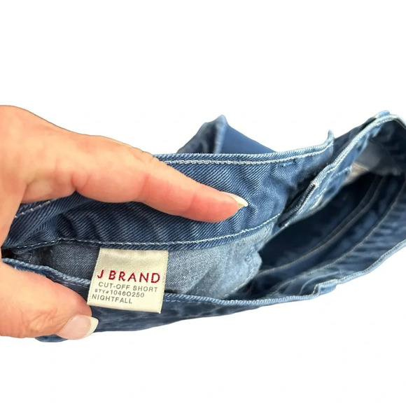 J Brand Women’s Denim Cutoff Shorts in Nightfall Blue Size 24 - Picture 6 of 6